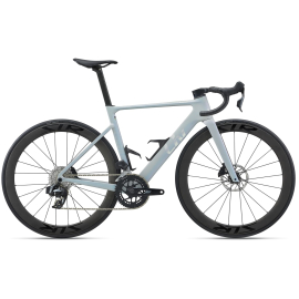 Giant Defy Advanced Pro 1 2025 - Mountain Mania Cycles
